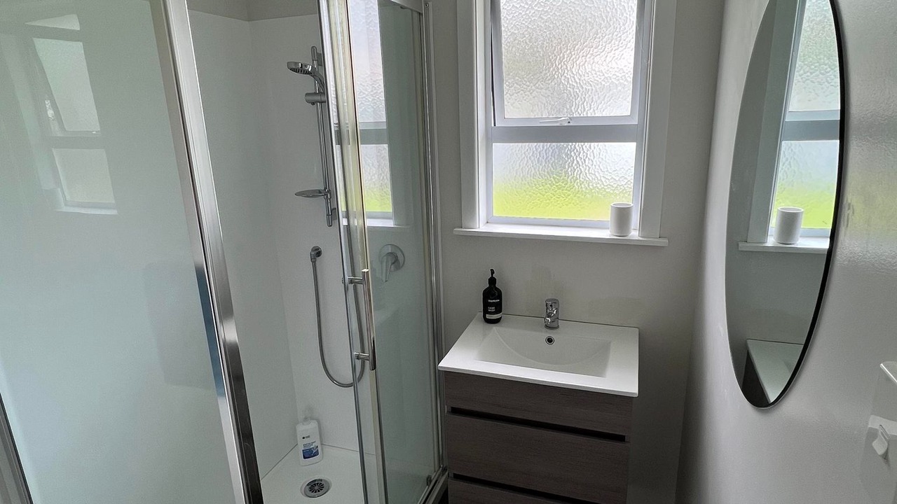 Photo of Bathroom in Pukenui