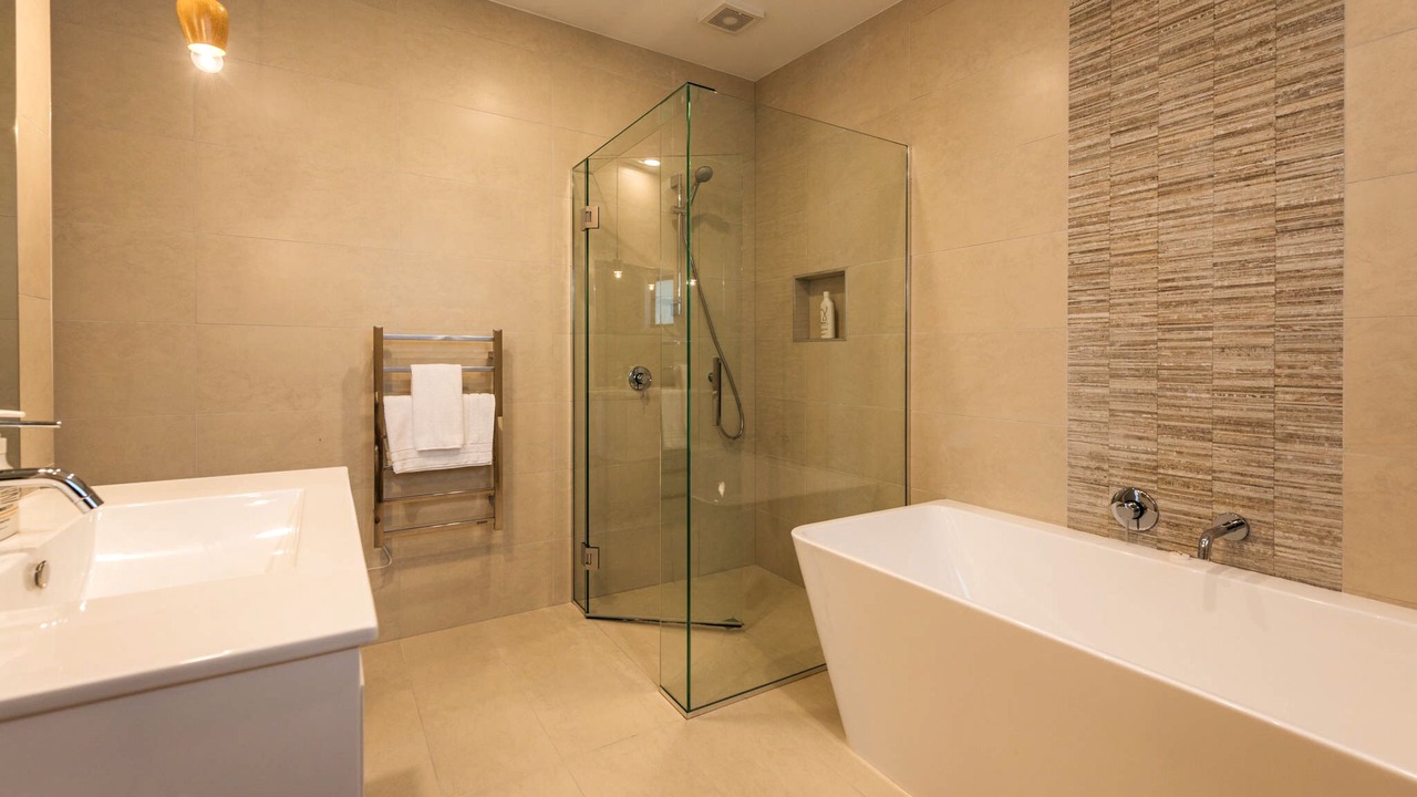 Photo of Bathroom in Surfdale