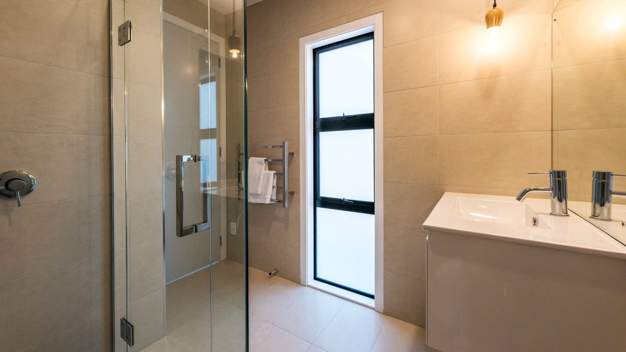 Photo of Bathroom in Surfdale