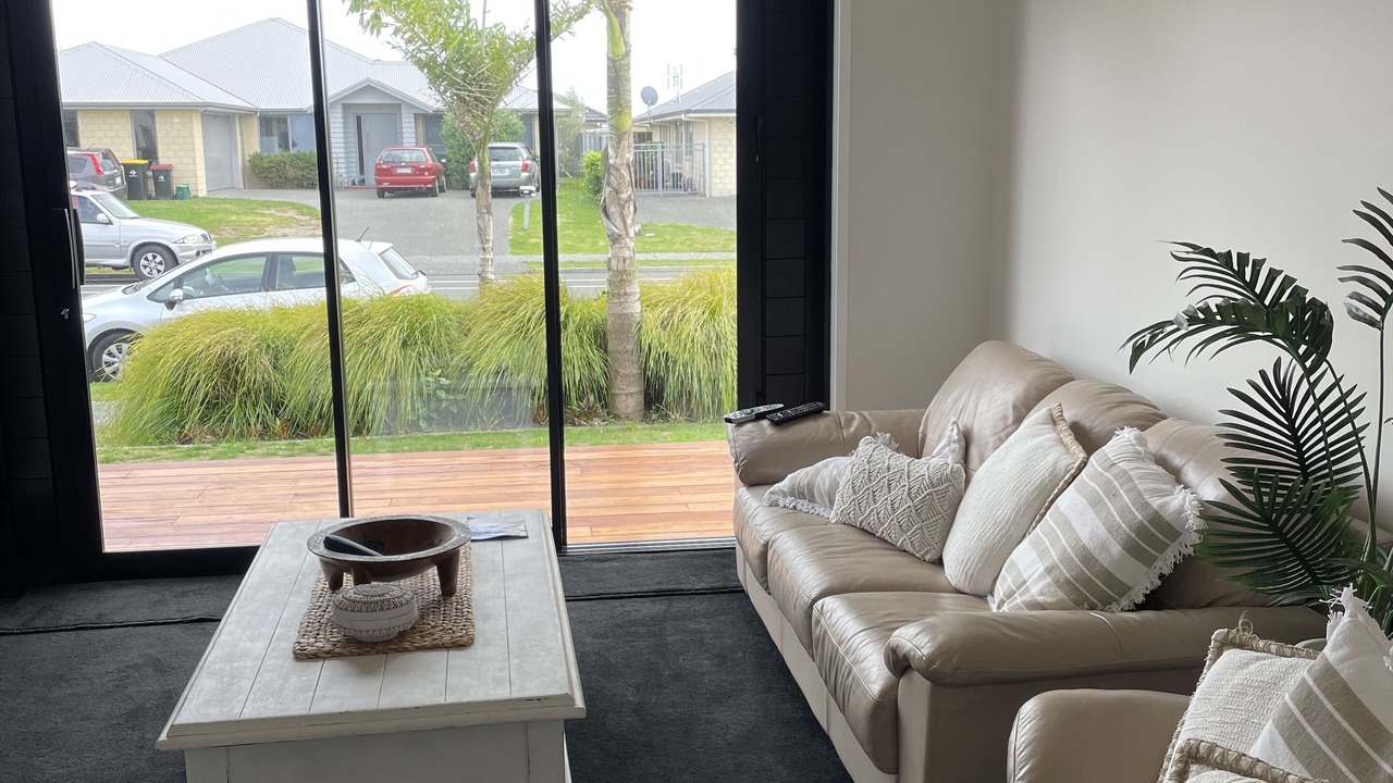 Photo of Livingroom in Papamoa Beach