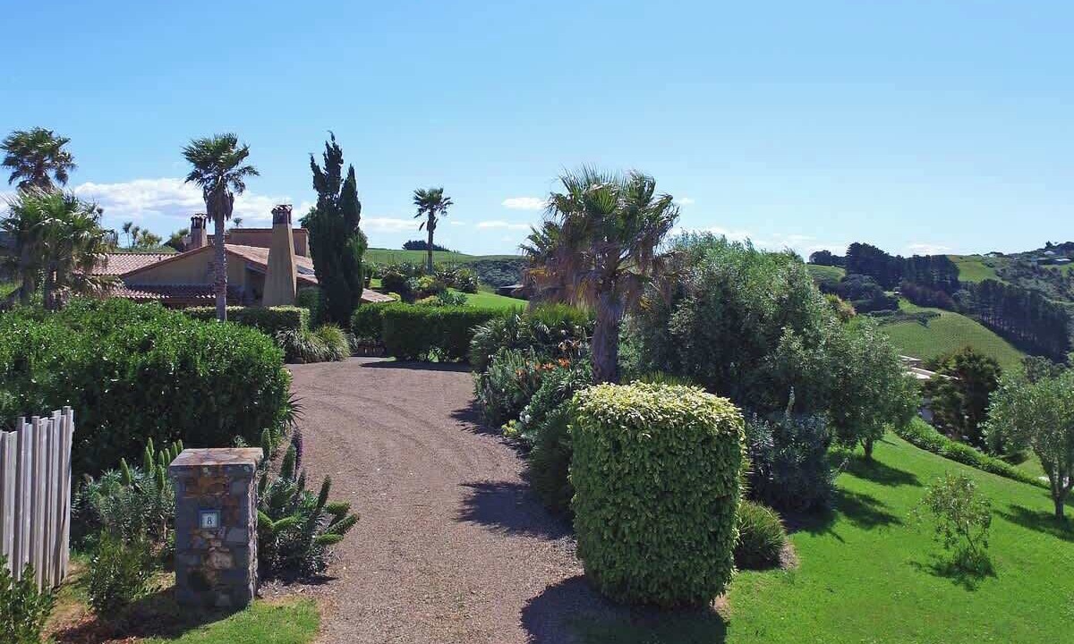 Photo of Outdoor in Onetangi