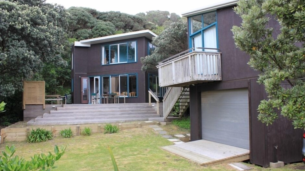 Photo of Others in Piha