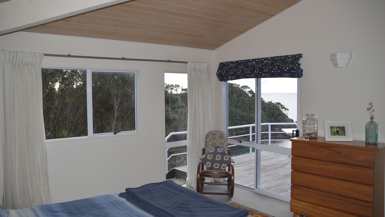 Photo of Bedroom in Whananaki