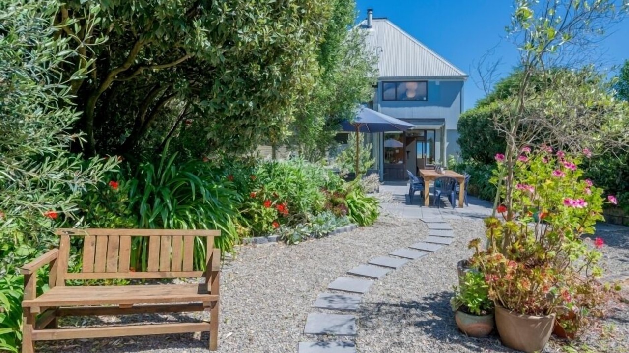Photo of Outdoor in Te Horo Beach