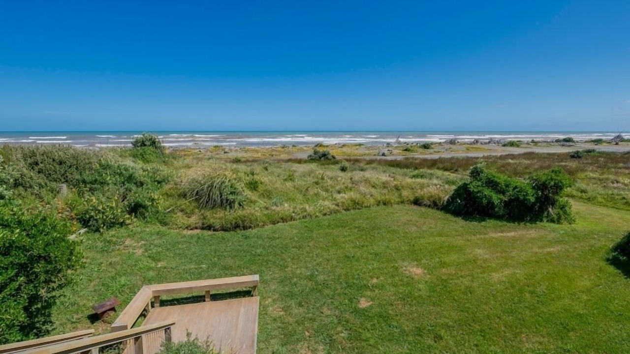 Photo of Outdoor in Te Horo Beach