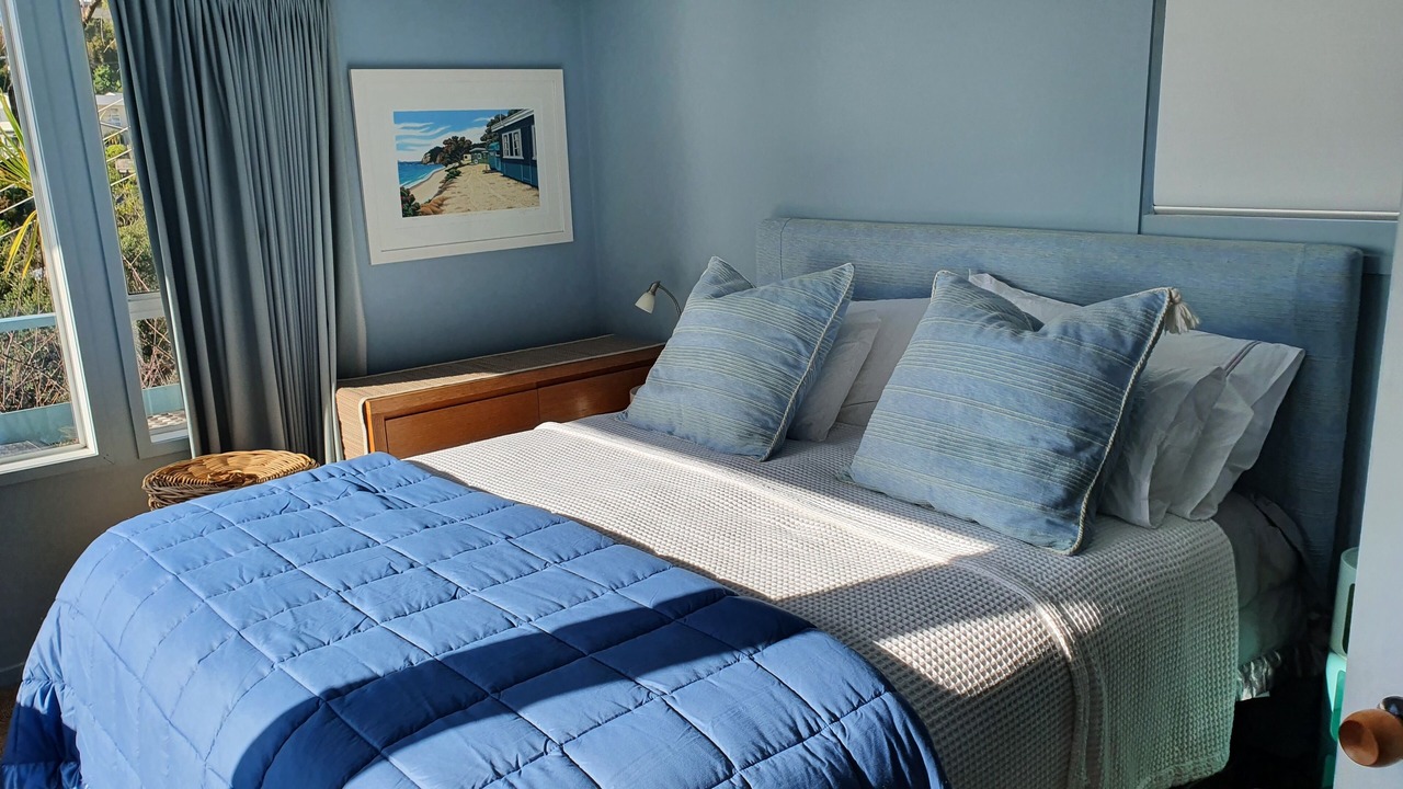 Photo of Bedroom in Mahurangi West
