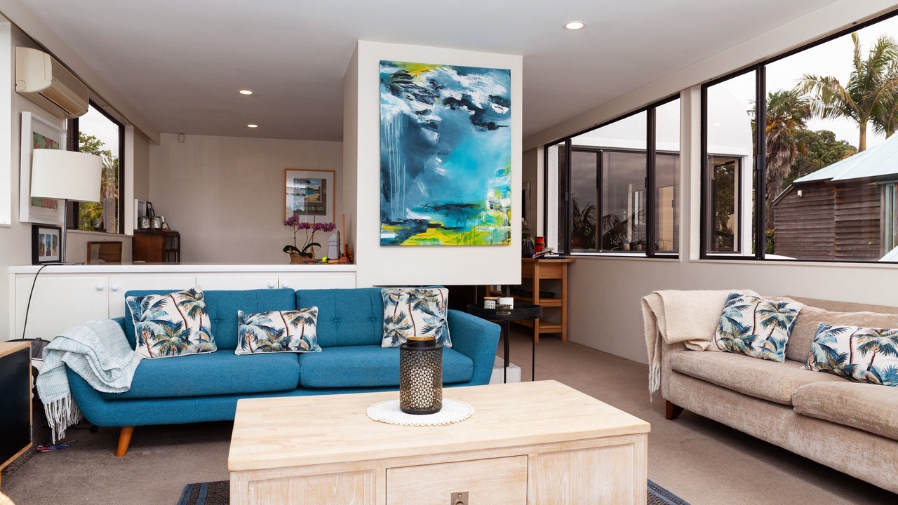 Photo of Livingroom in Takapuna