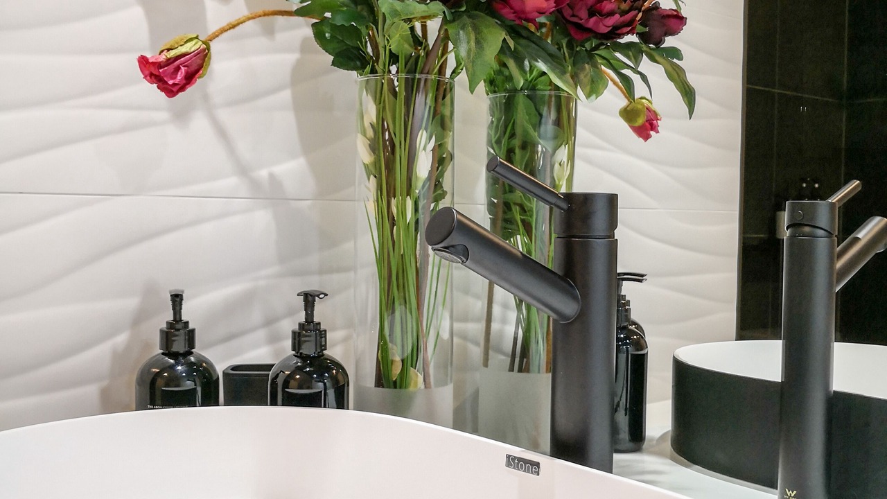 Photo of Bathroom in Auckland Central Business District
