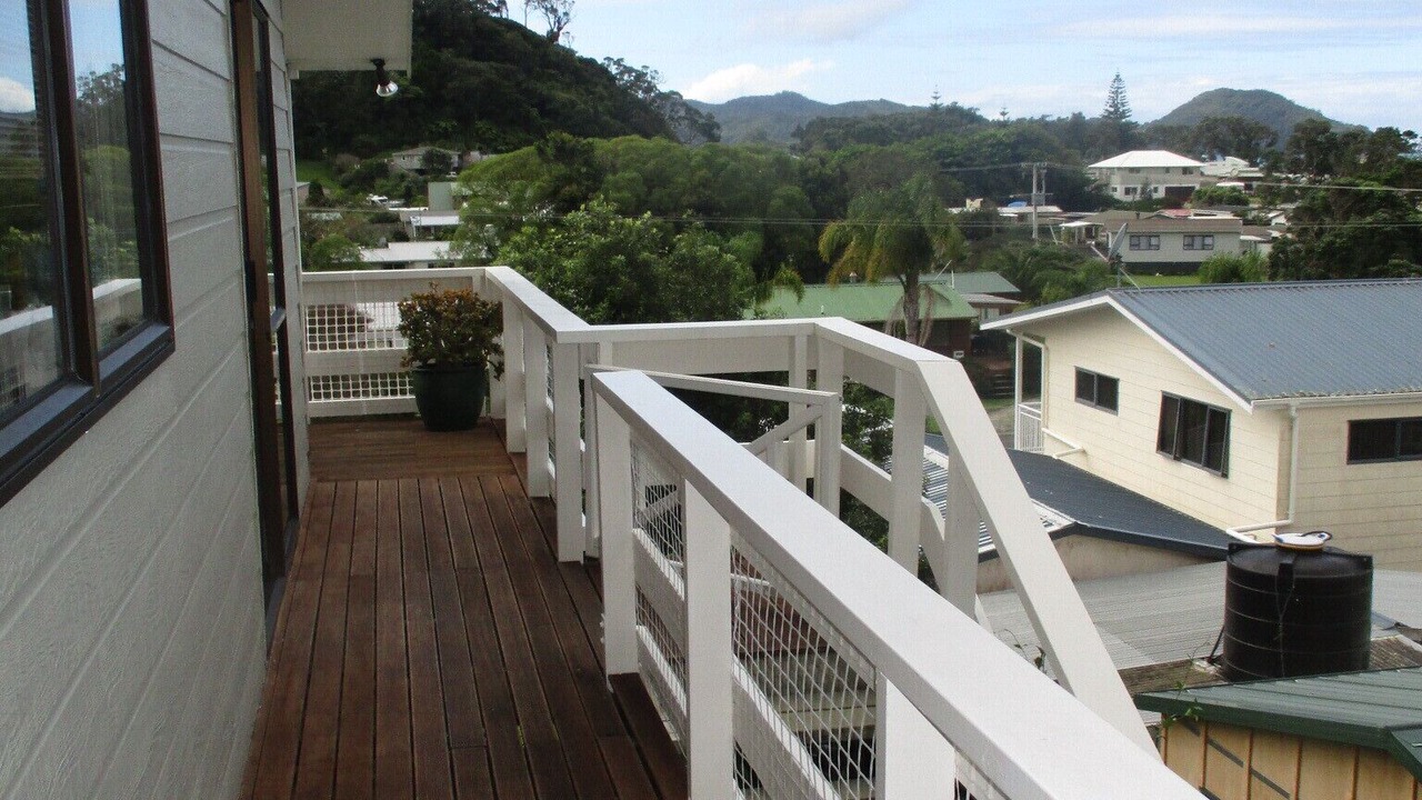 Photo of Patio Balcony in Oakura