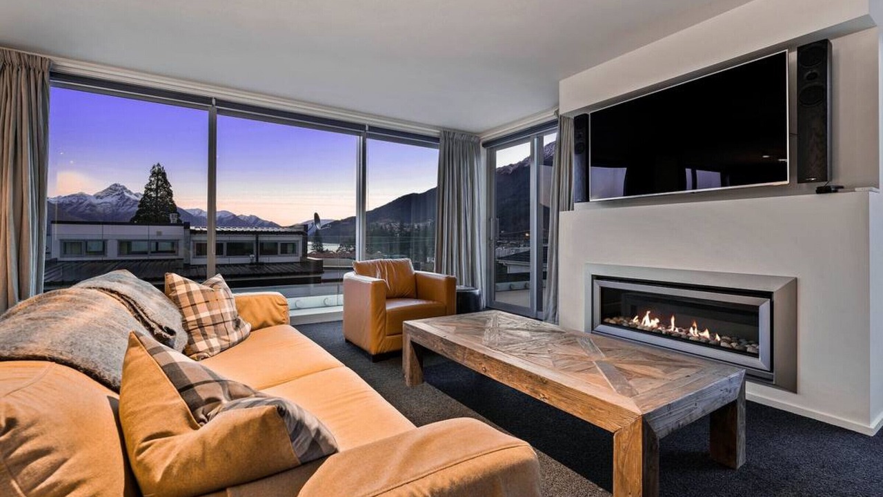 Photo of Livingroom in Queenstown City Centre