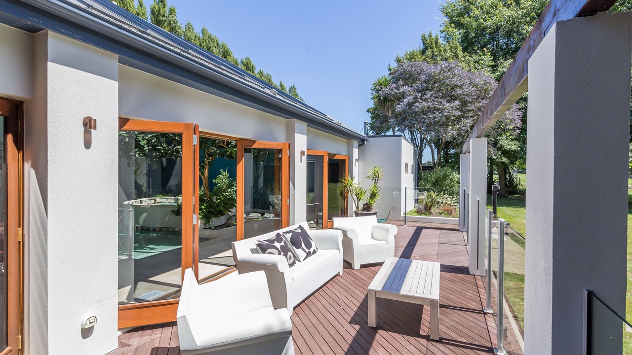 Photo of Patio Balcony in Christchurch