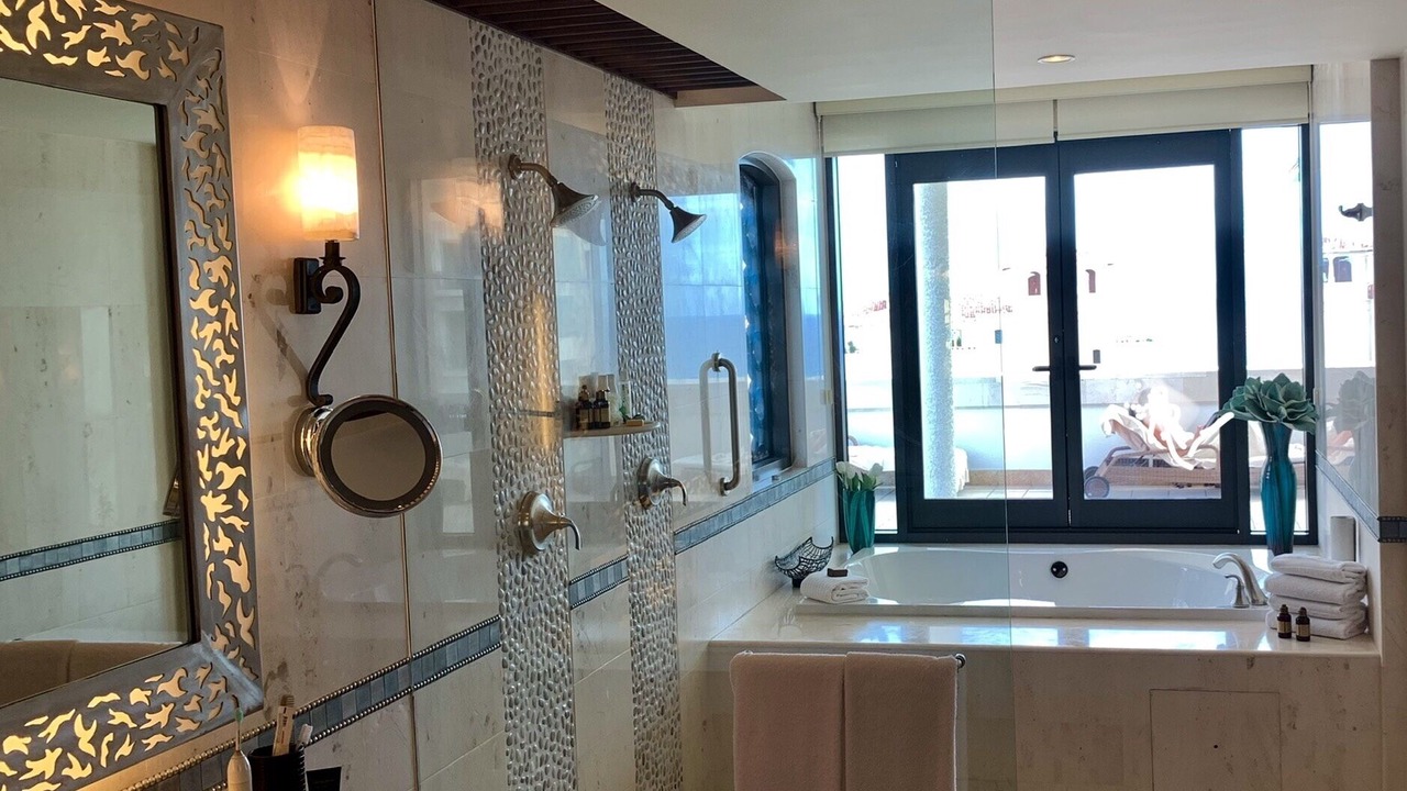 Photo of Bathroom in Marina