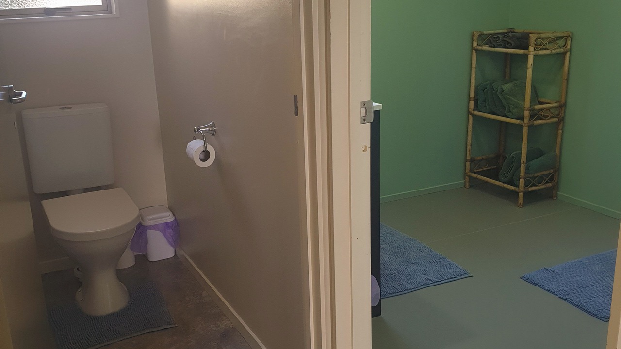 Photo of Bathroom in Houhora