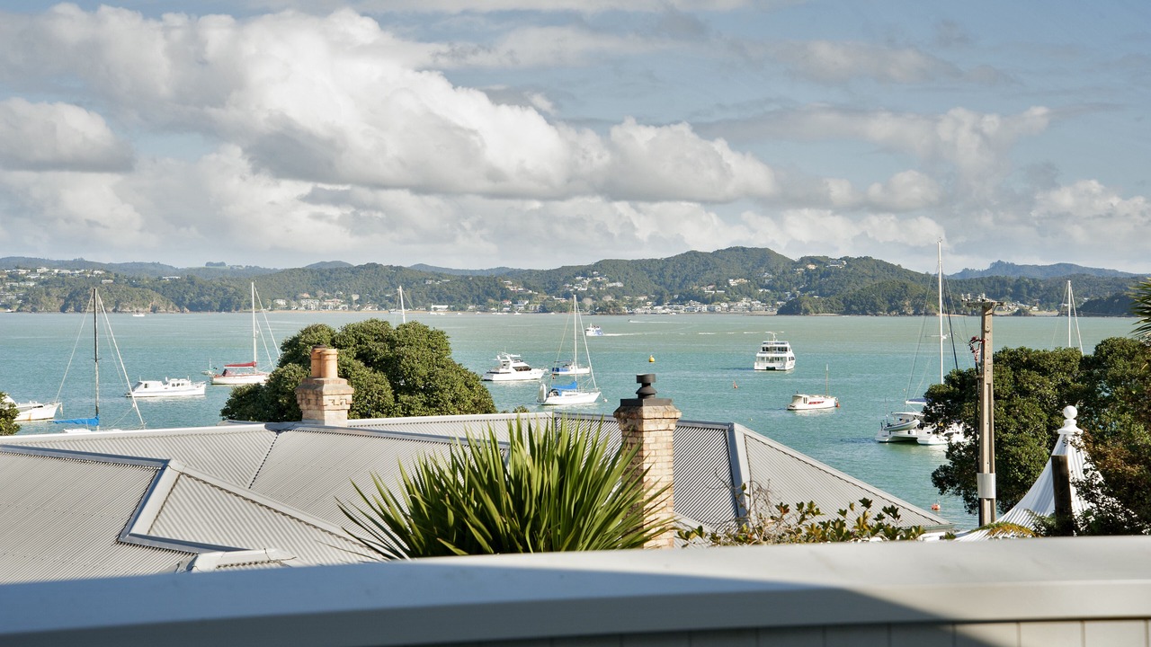 Photo of Outdoor in Russell
