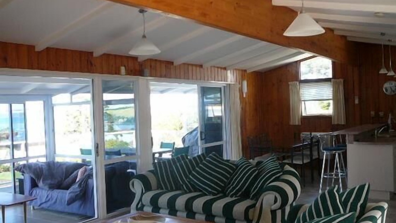 Photo of Others in Algies Bay