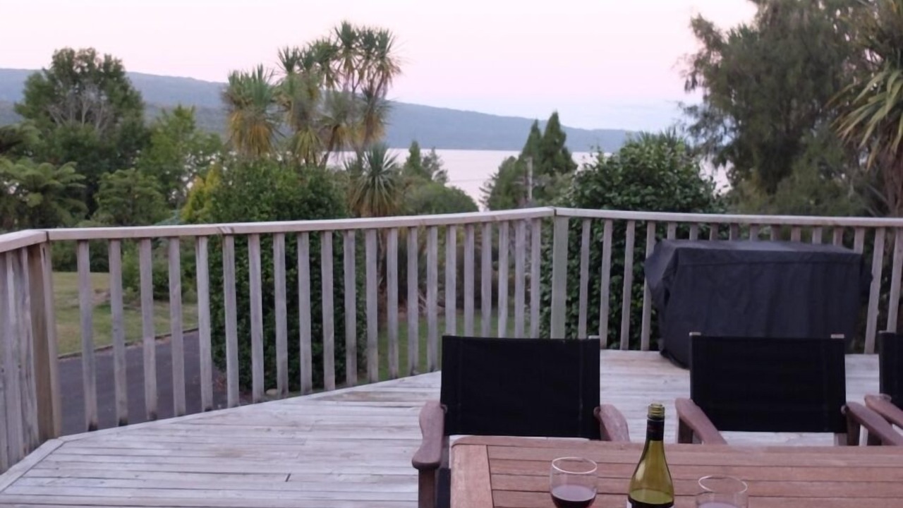 Photo of Others in Lake Tarawera