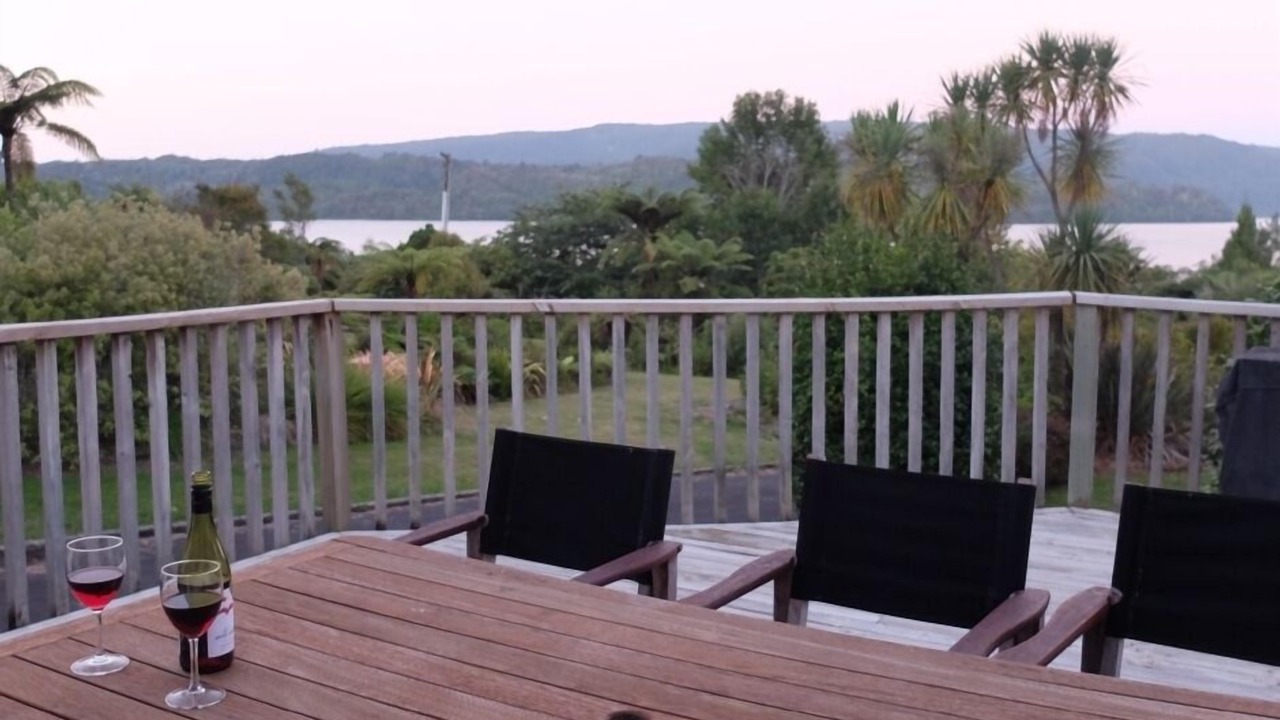 Photo of Others in Lake Tarawera