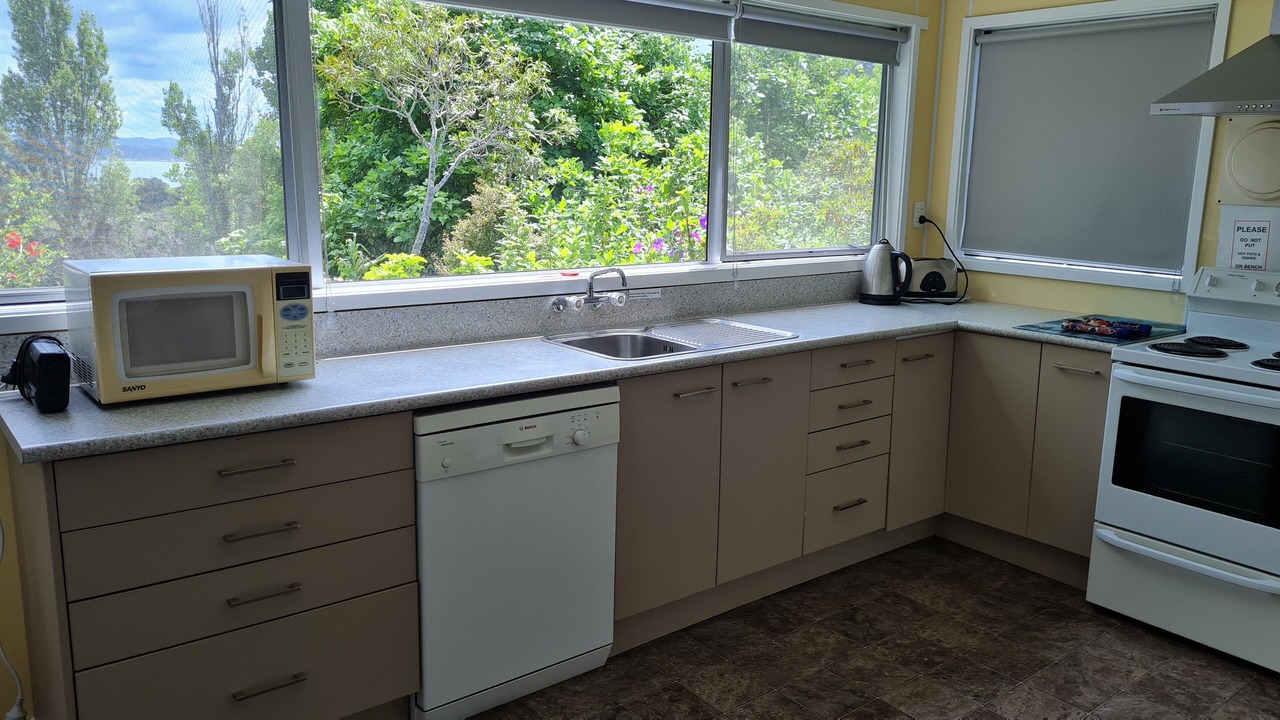 Photo of Kitchen in Russell