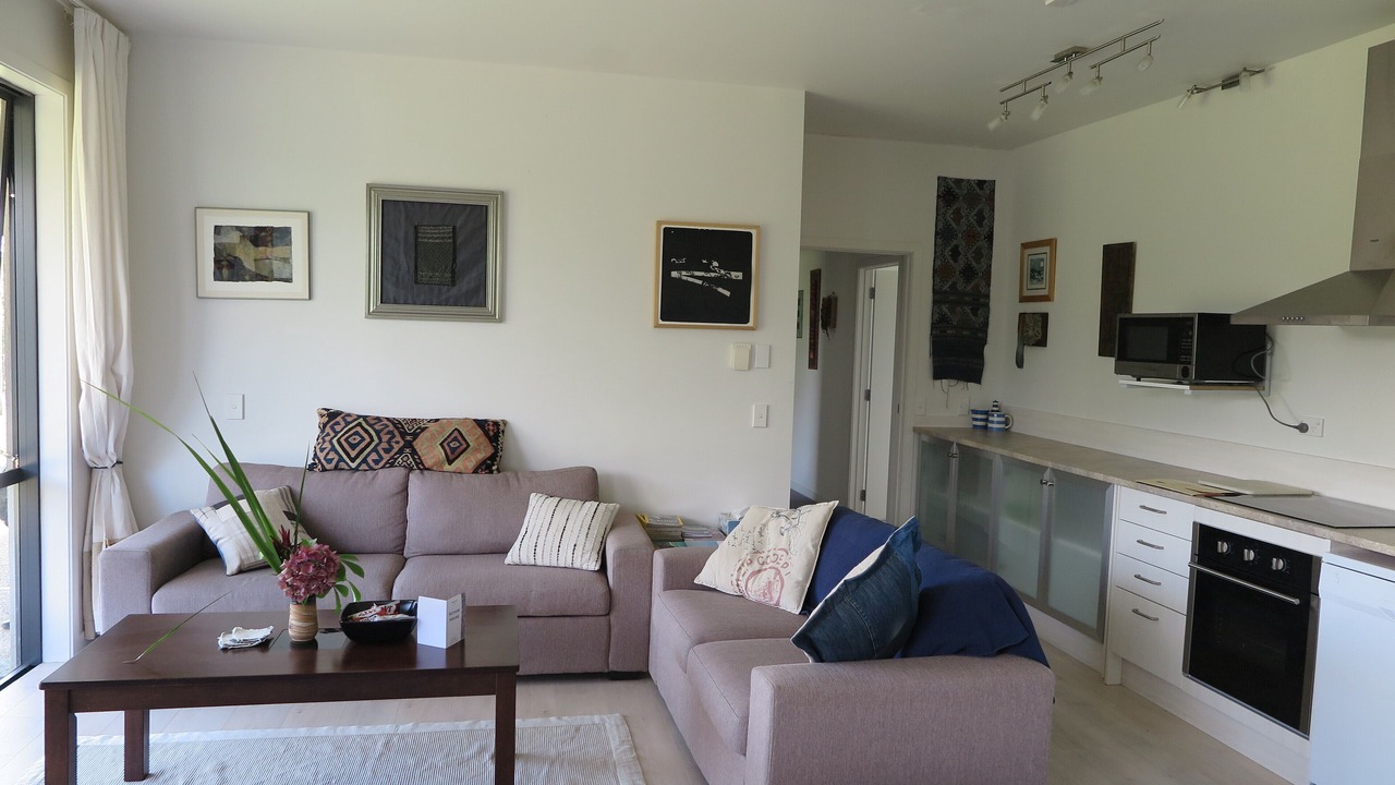 Photo of Livingroom in Tawharanui