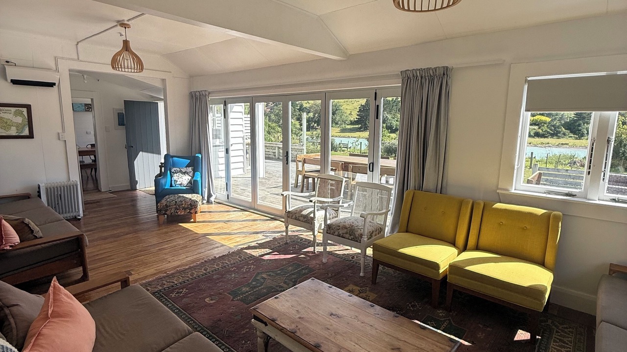 Photo of Bedroom in Akitio