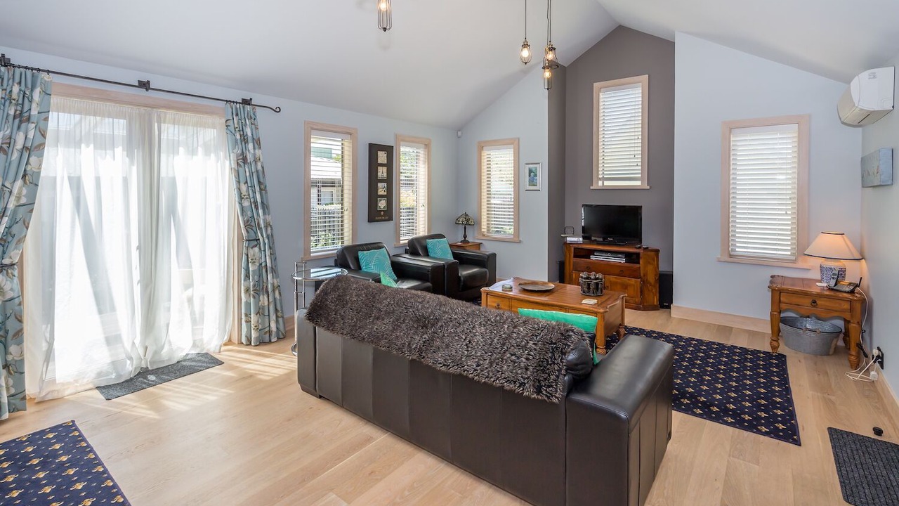 Photo of Livingroom in Christchurch