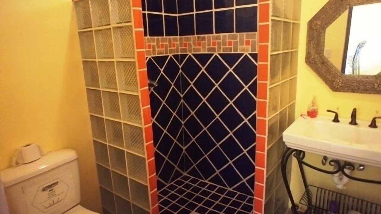 Photo of Bathroom in Oriente