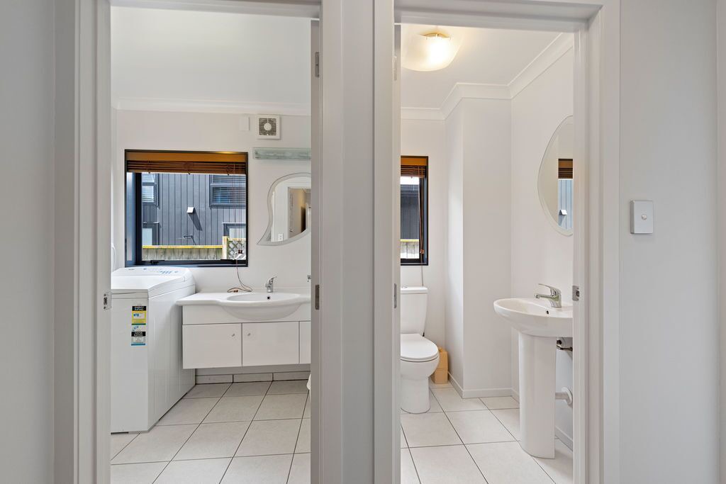 Photo of Bathroom in Papamoa Beach