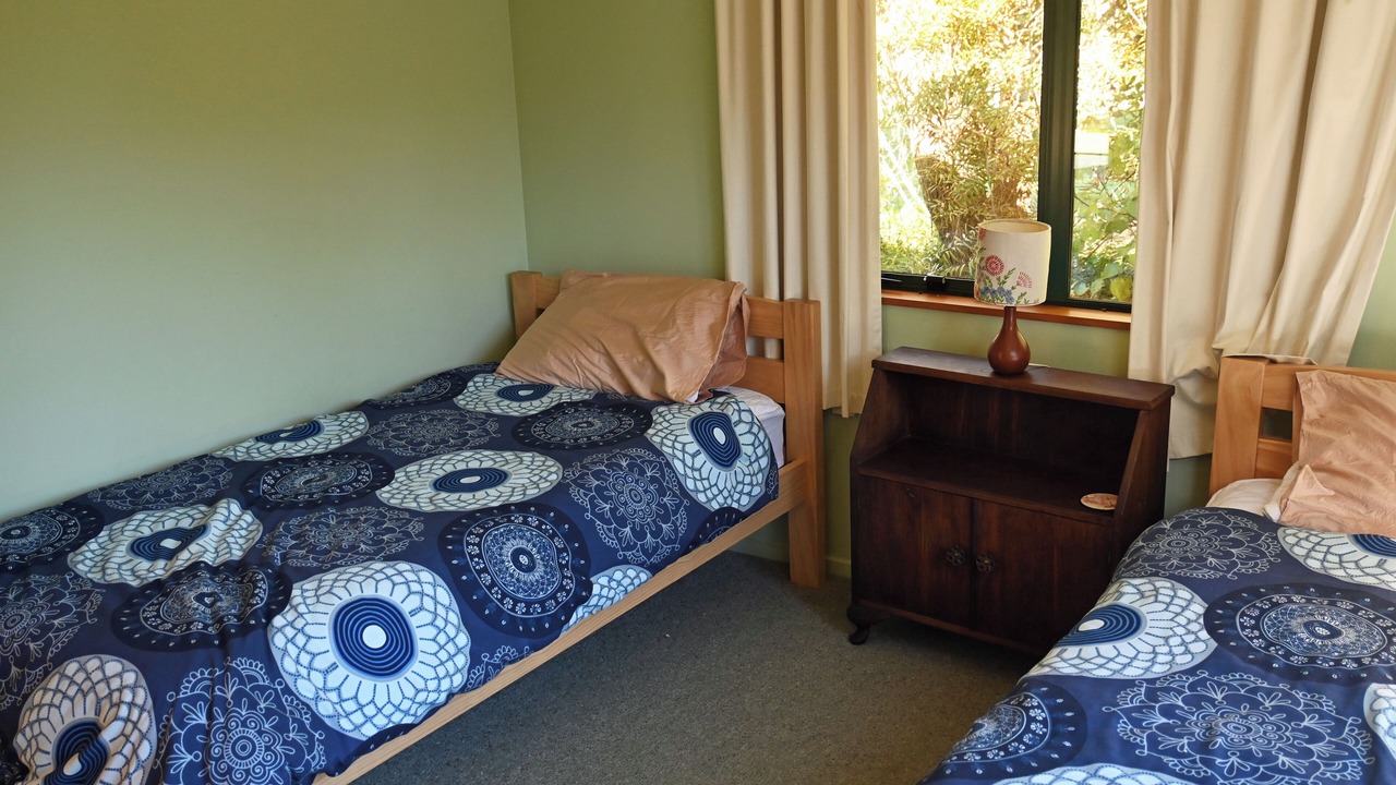 Photo of Bedroom in Pakawau