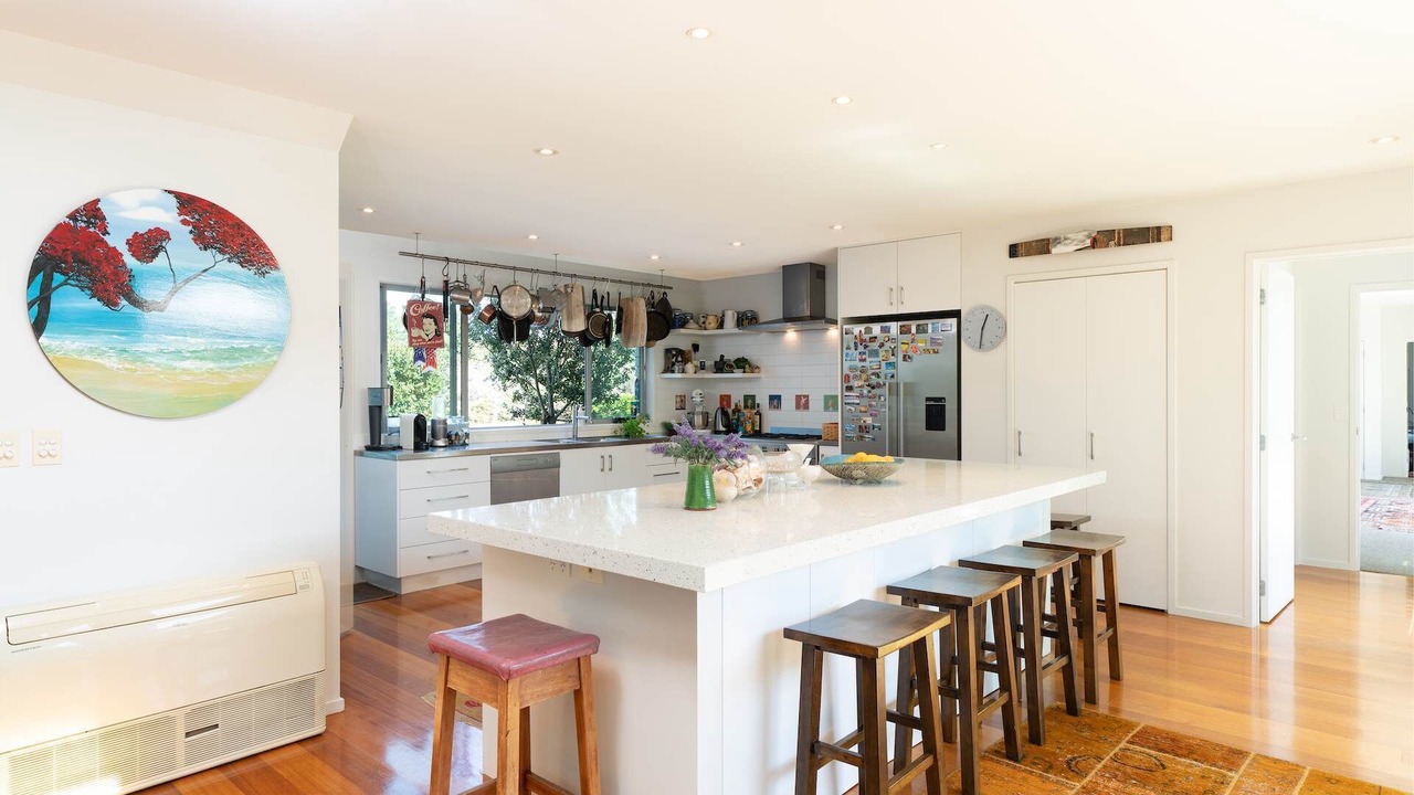 Photo of Kitchen in Surfdale