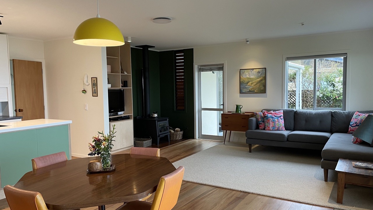 Photo of Livingroom in Patons Rock