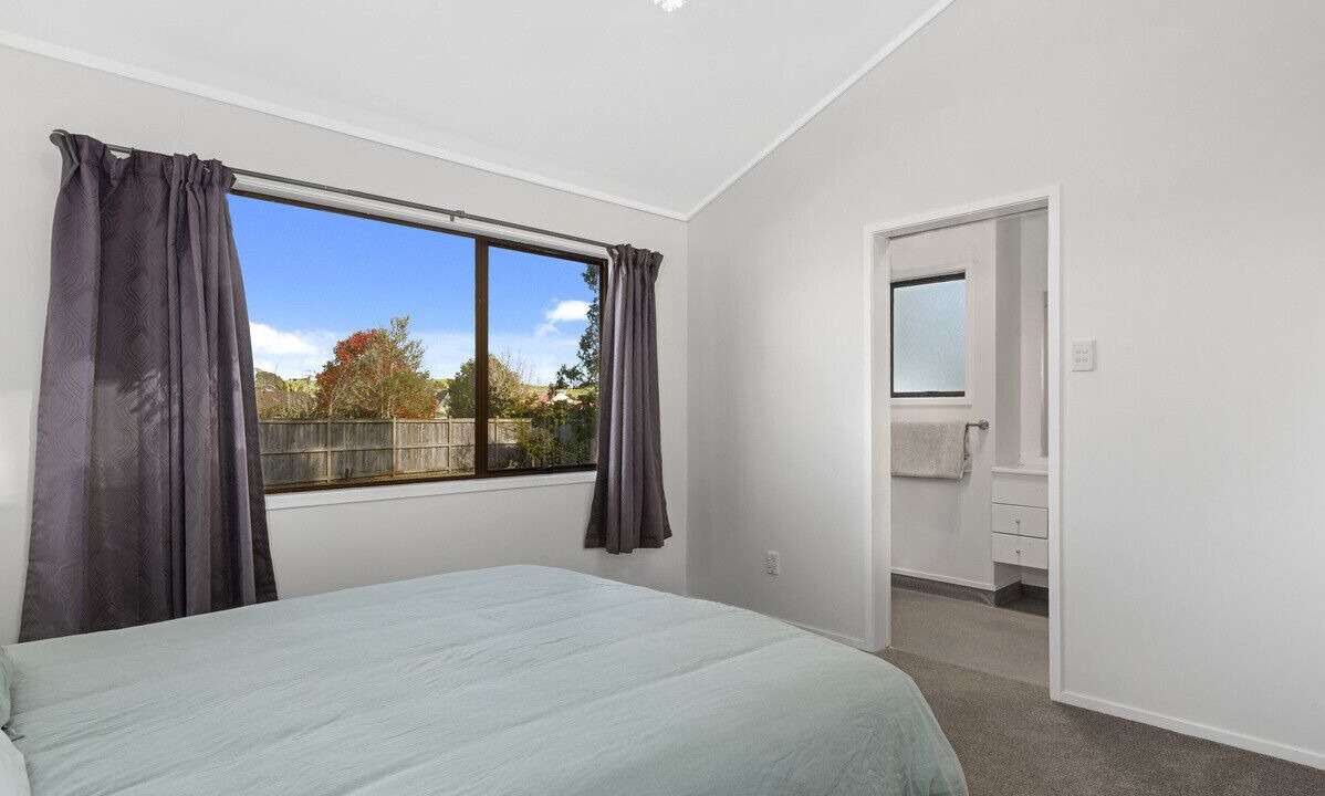Photo of Bedroom in Matakana