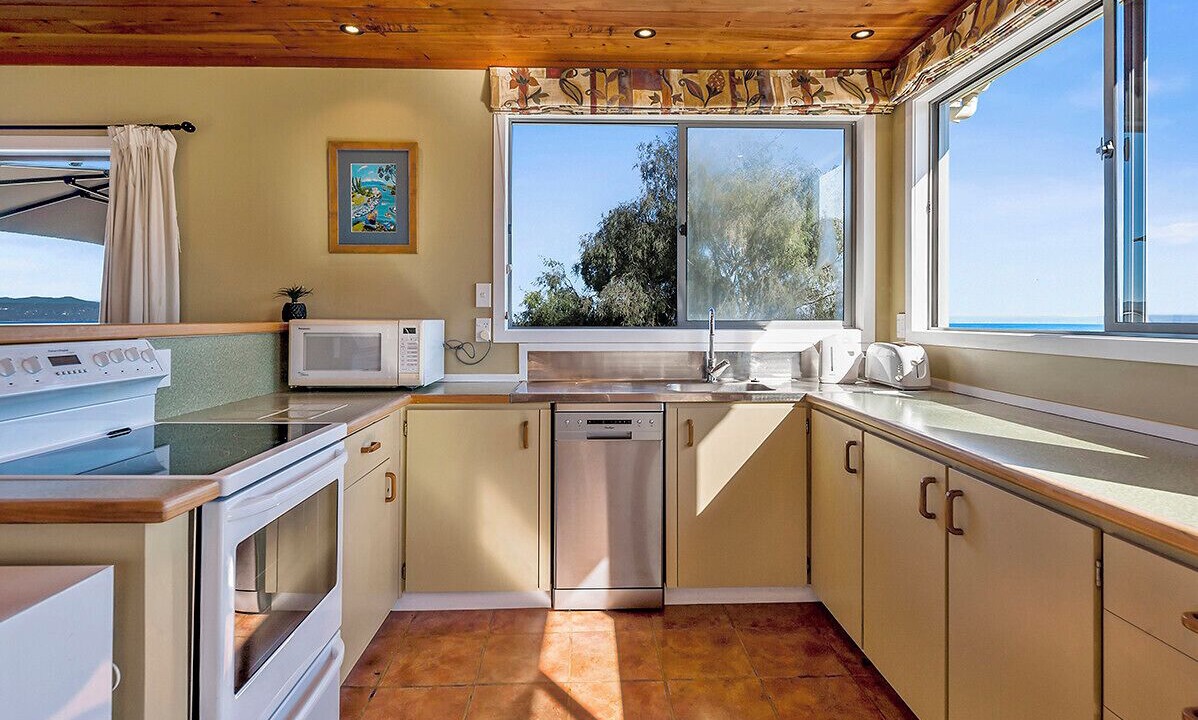 Photo of Kitchen in Waitahanui