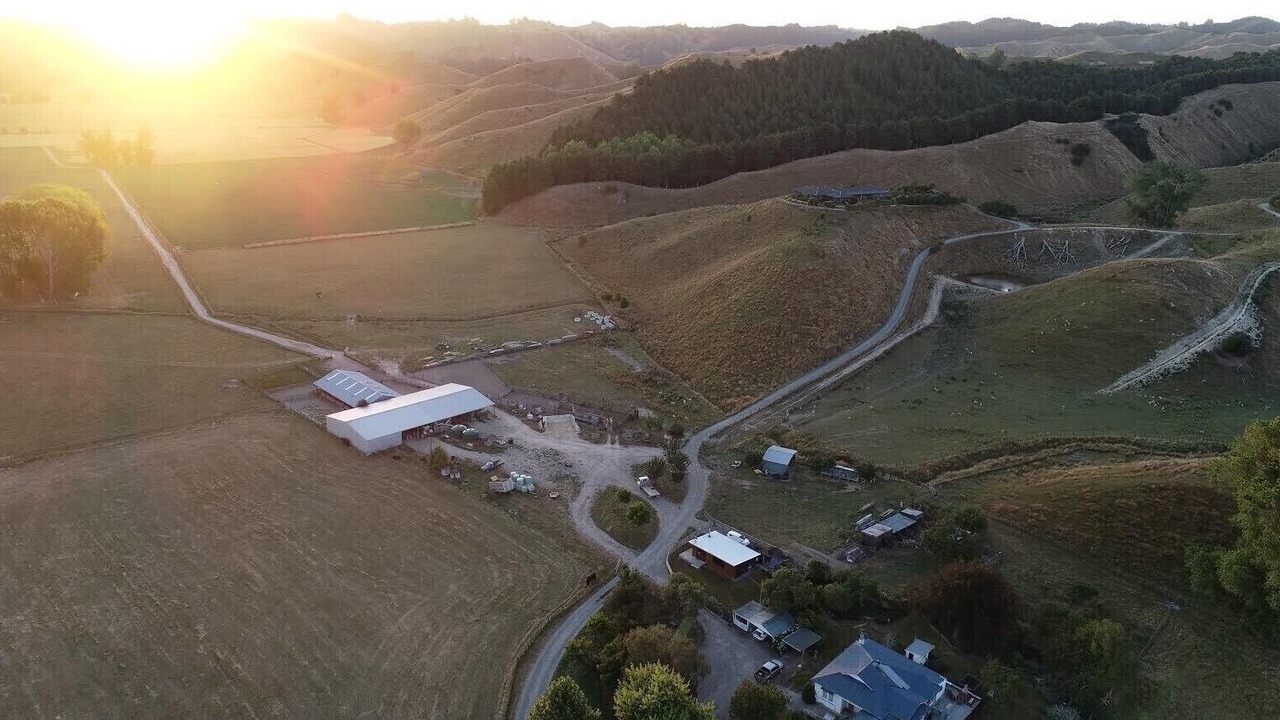 Photo of Outdoor in Ohingaiti