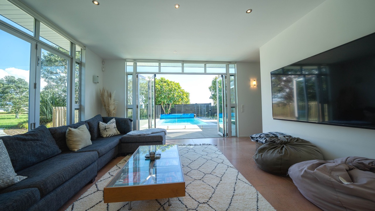Photo of Livingroom in Omaha