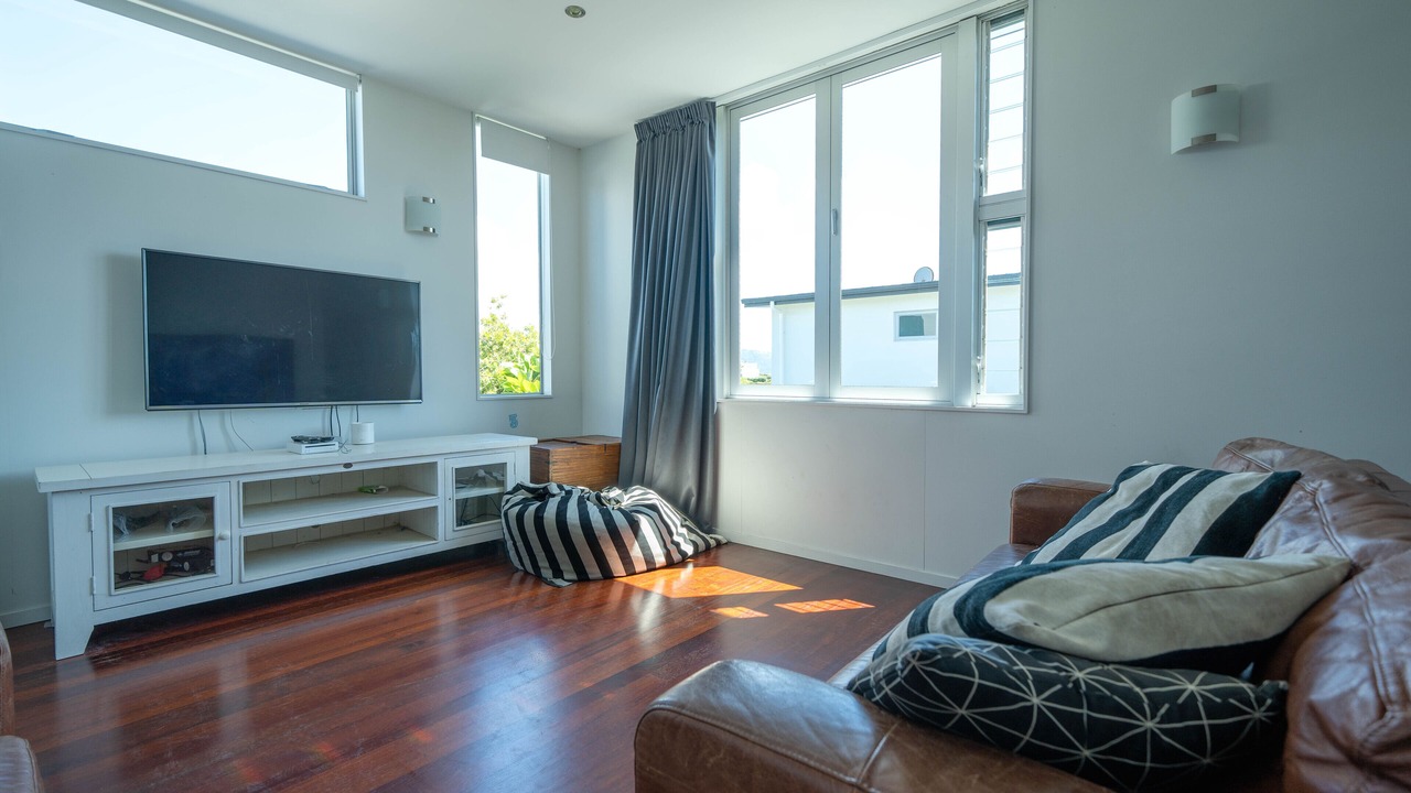 Photo of Livingroom in Omaha