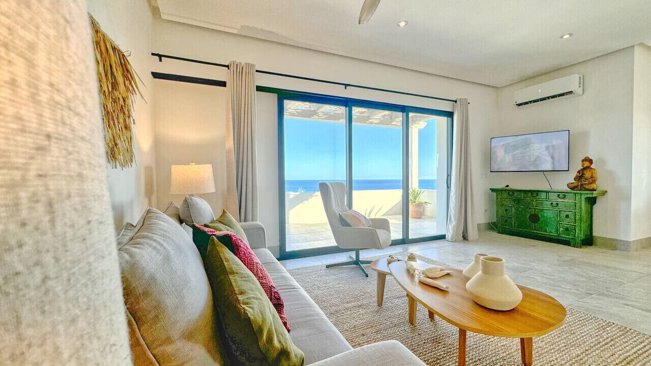 Photo of Livingroom in Vinorama