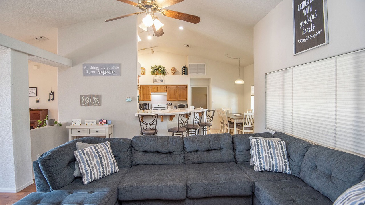 Photo of Livingroom in Yuma