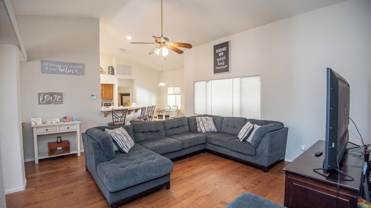 Photo of Livingroom in Yuma