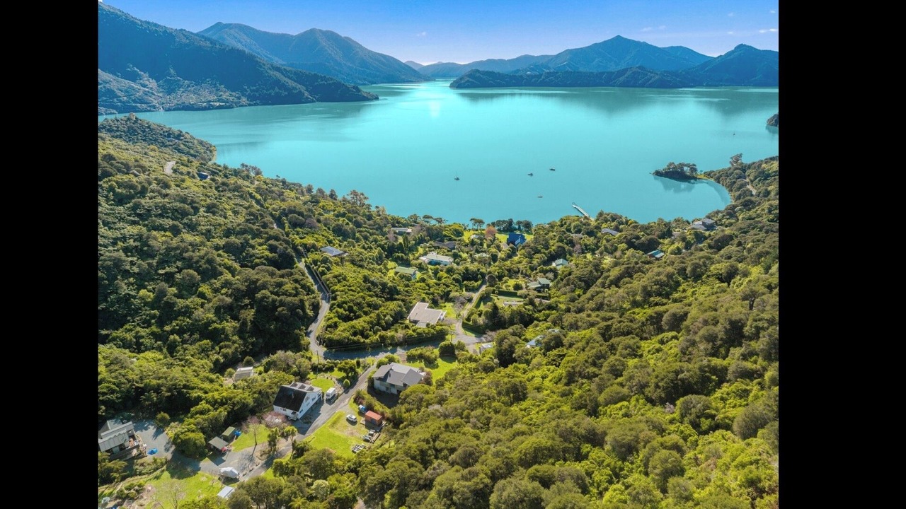 Photo of Outdoor in Moetapu Bay