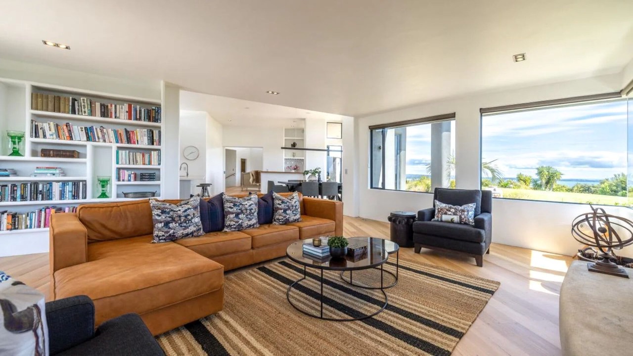 Photo of Livingroom in Omiha