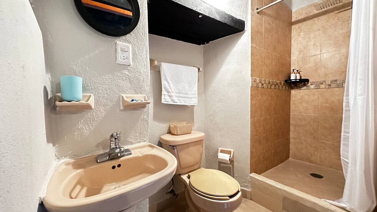 Photo of Bathroom in Santa Maria Ahuacatlan