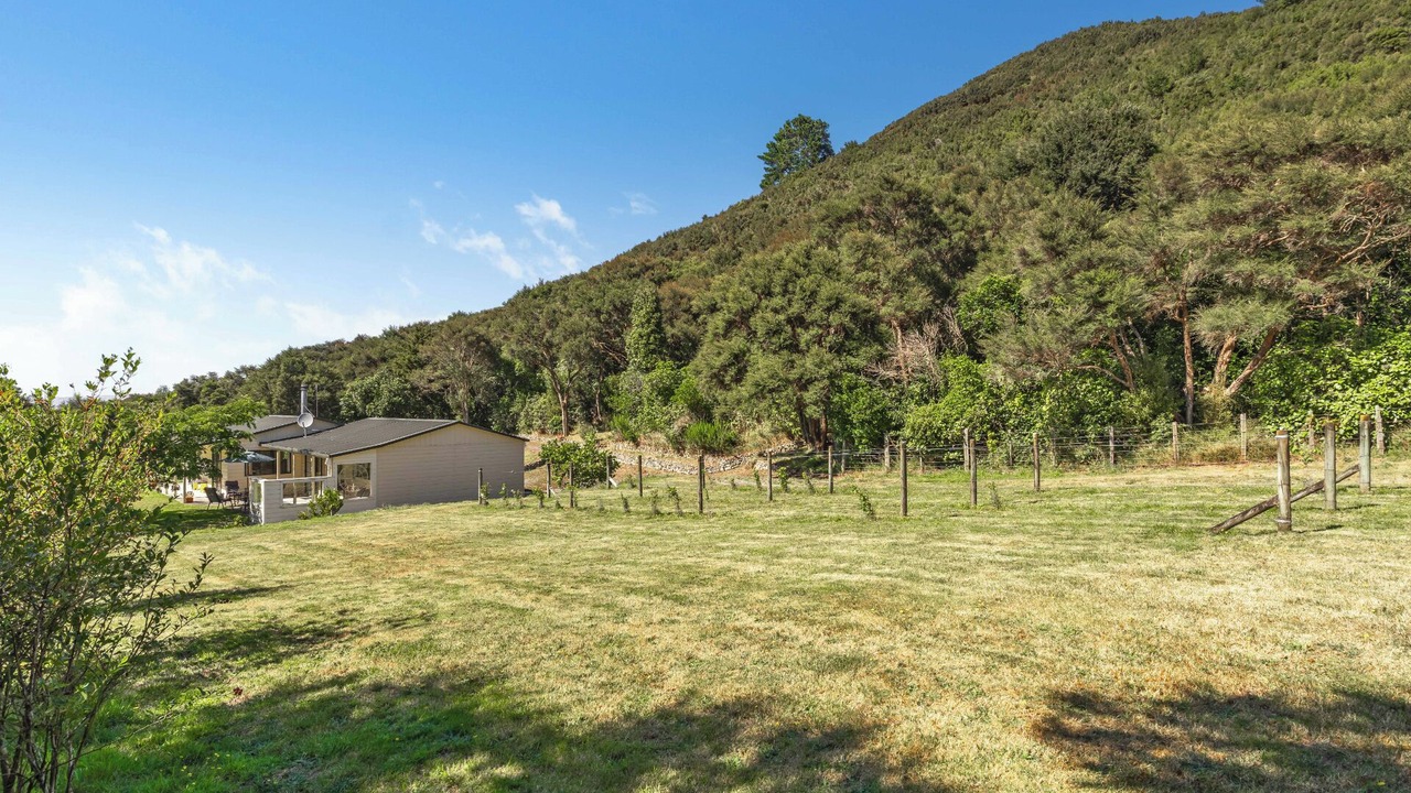 Photo of Outdoor in Featherston