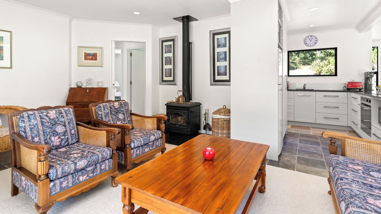Photo of Livingroom in Featherston