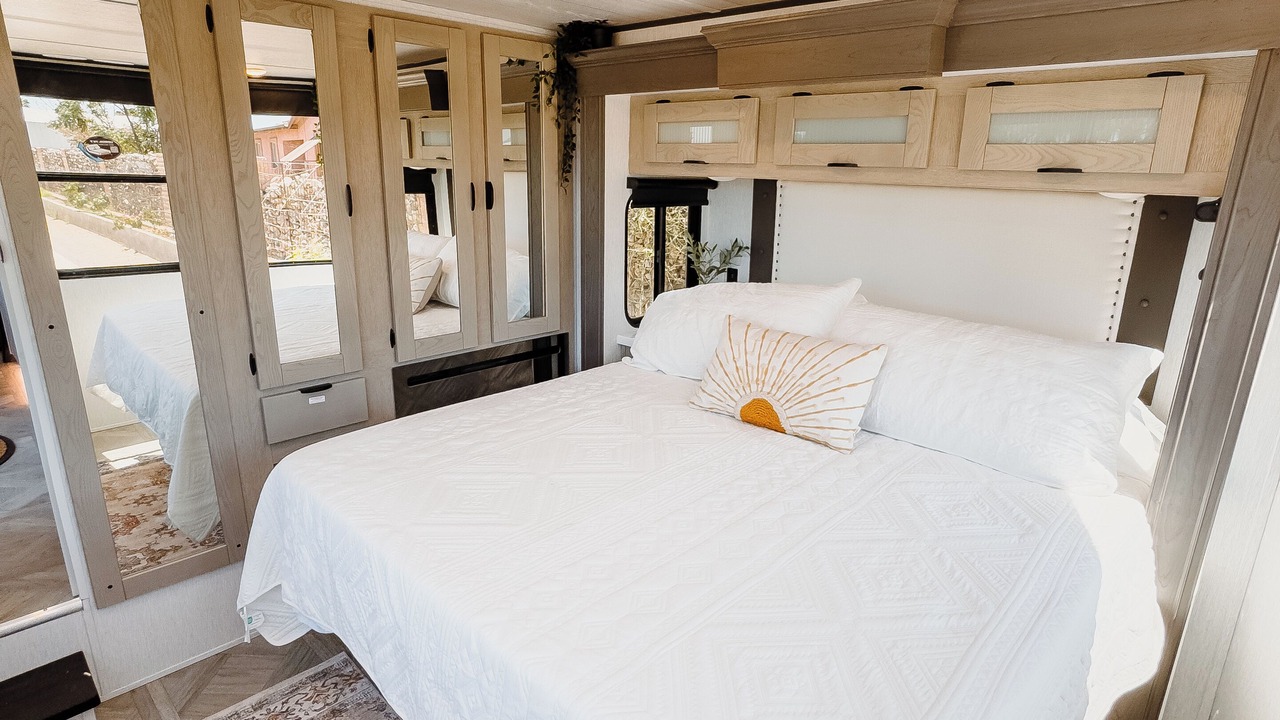 Photo of Bedroom in Sandy Beach