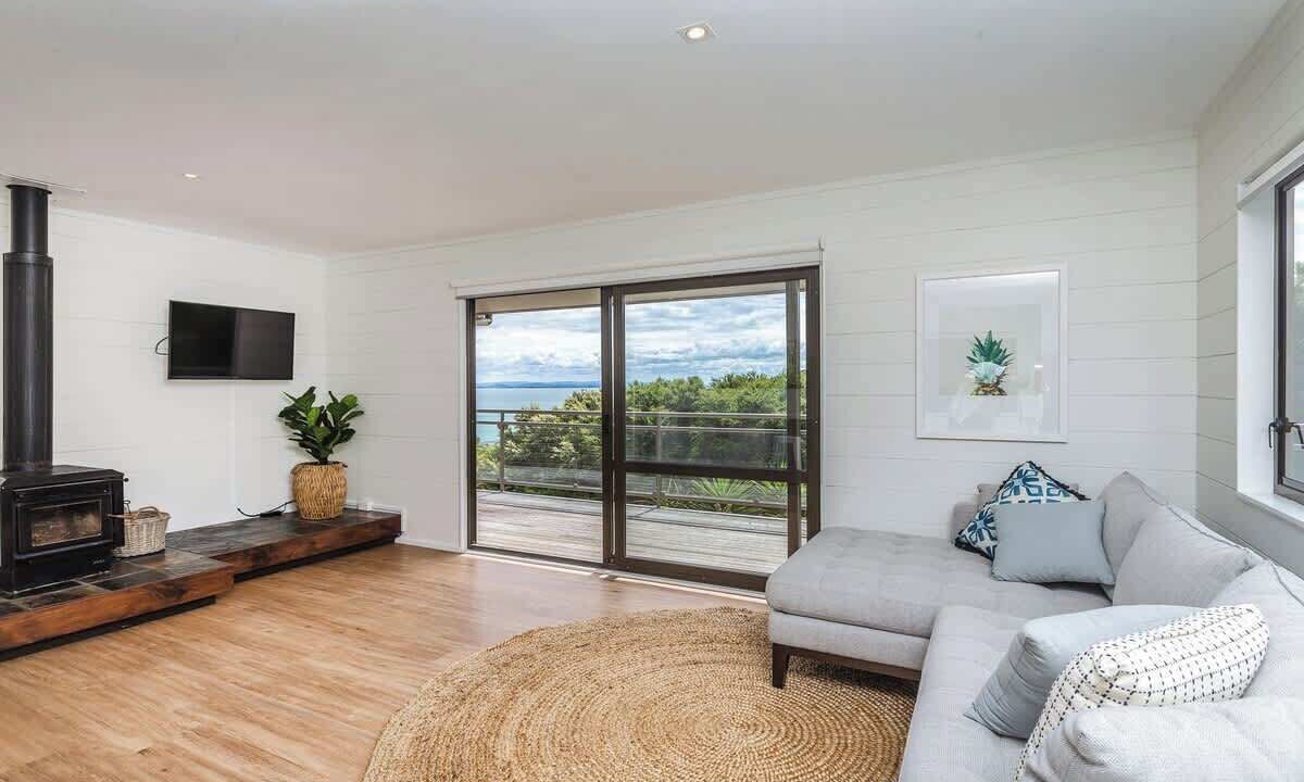 Photo of Livingroom in Omiha
