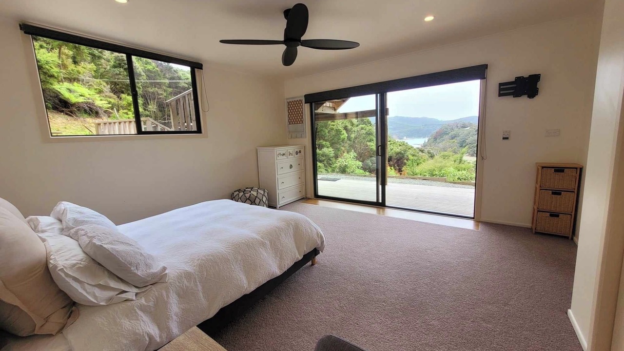 Photo of Bedroom in Kawau Island