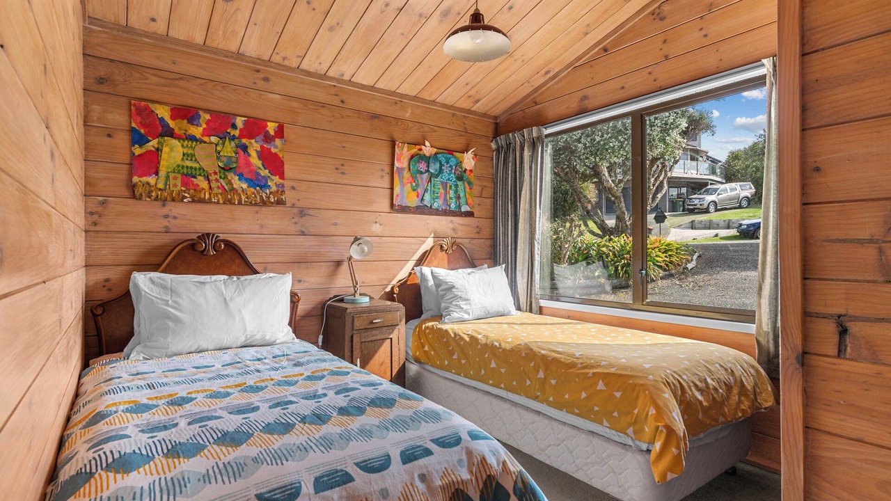 Photo of Bedroom in Snells Beach