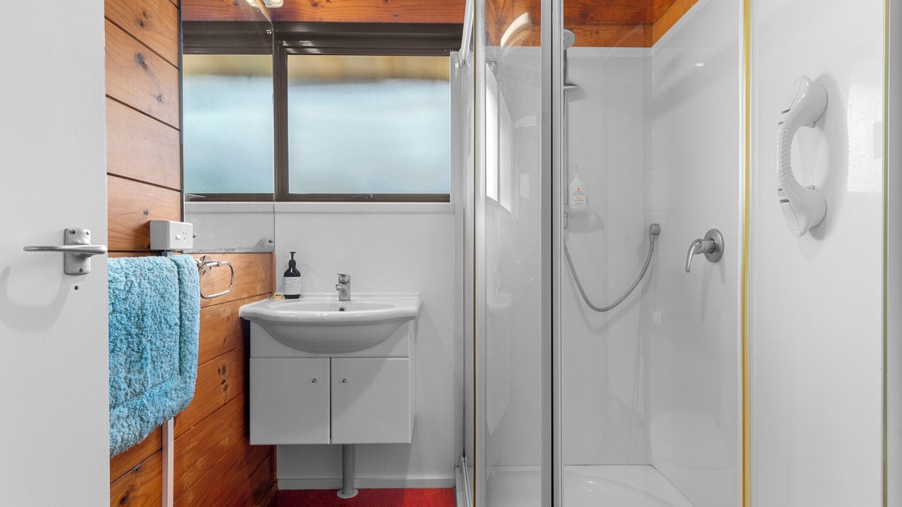 Photo of Bathroom in Snells Beach