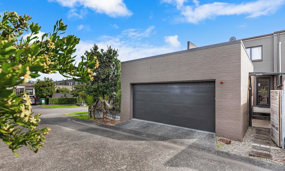 Photo of Outdoor in Greenlane - Ellerslie