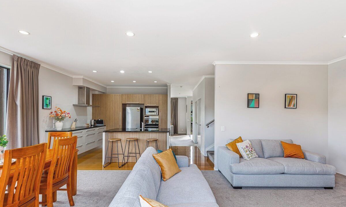 Photo of Livingroom in Greenlane - Ellerslie